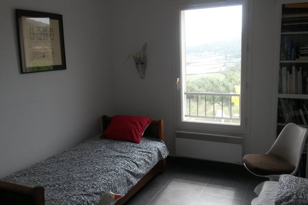 Photo of Bedroom in Manosque