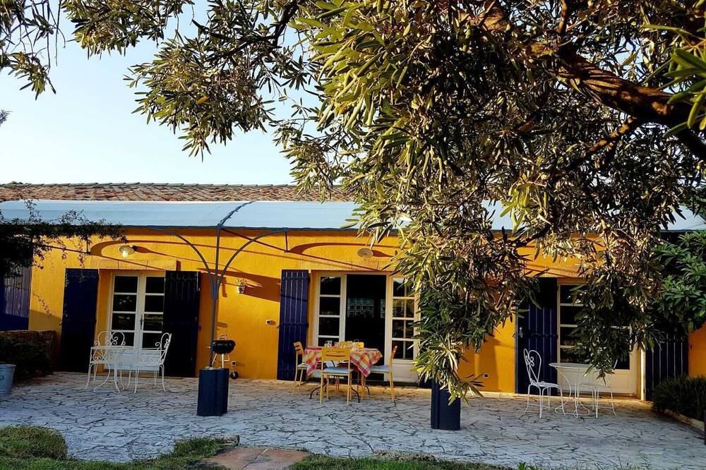 Photo of Outdoor in Roquemaure