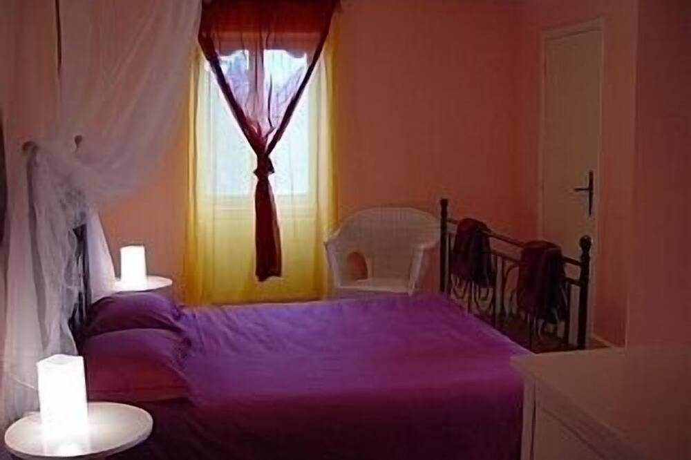 Photo of Bedroom in Preveranges