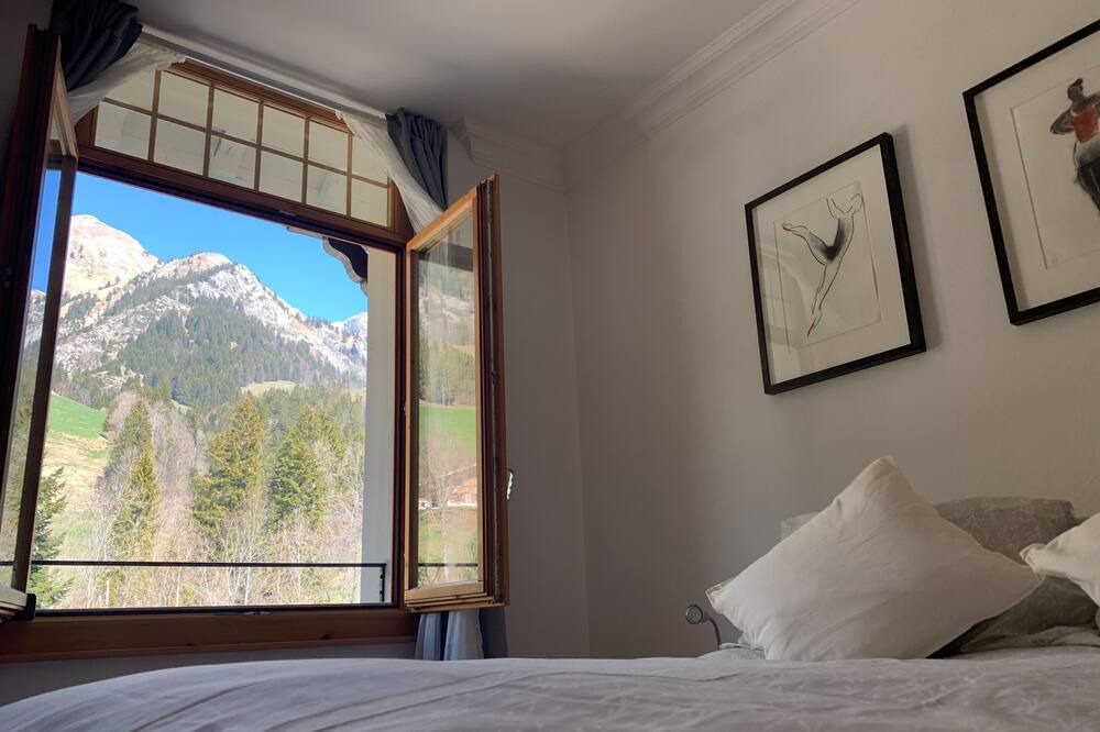 Photo of Bedroom in Chateau-d'Oex
