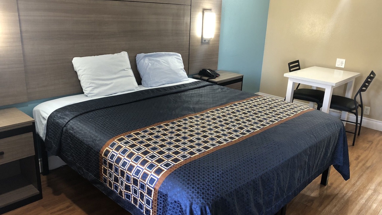 Photo of Bedroom in North Shore