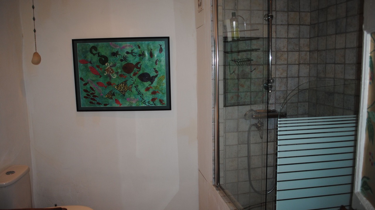 Photo of Bathroom in Quillan