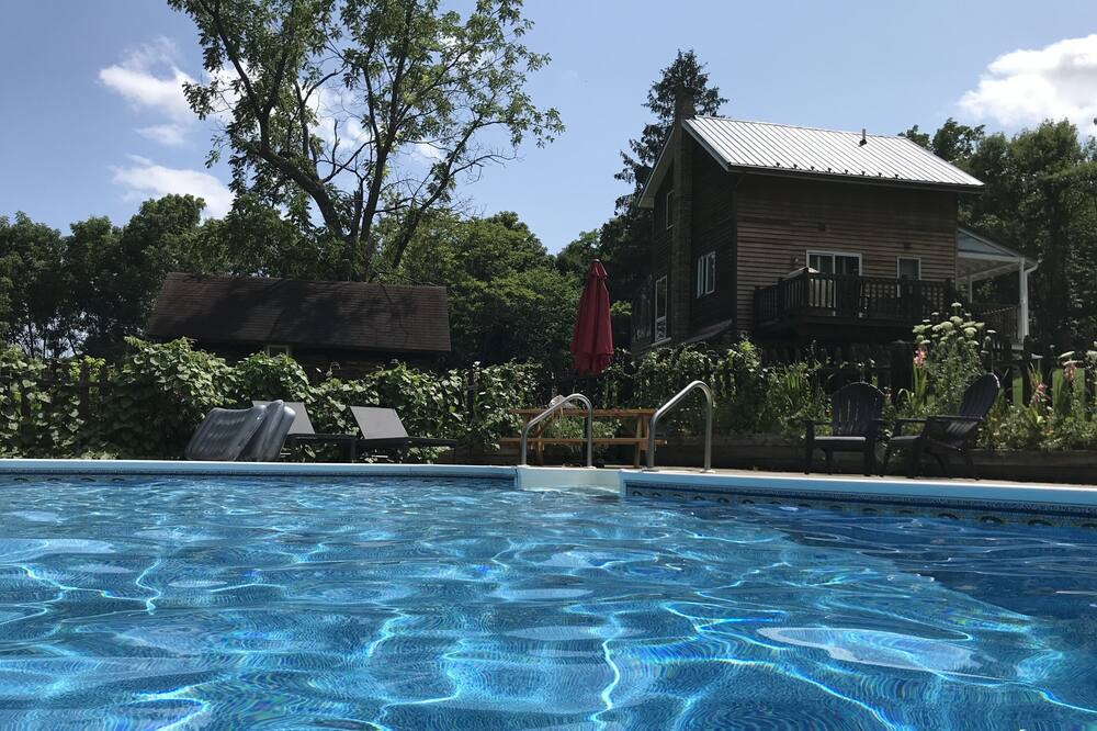 Photo of Outdoor in Grange Landing
