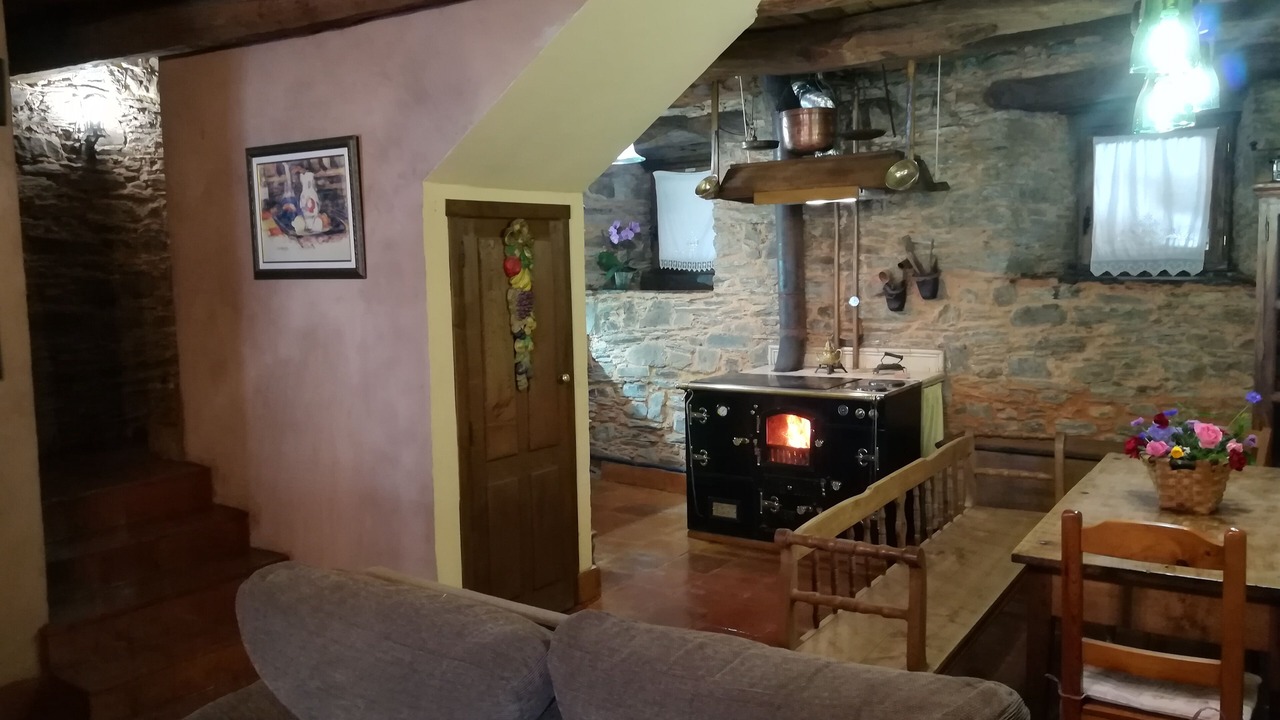 Photo of Kitchen in Toral de Merayo