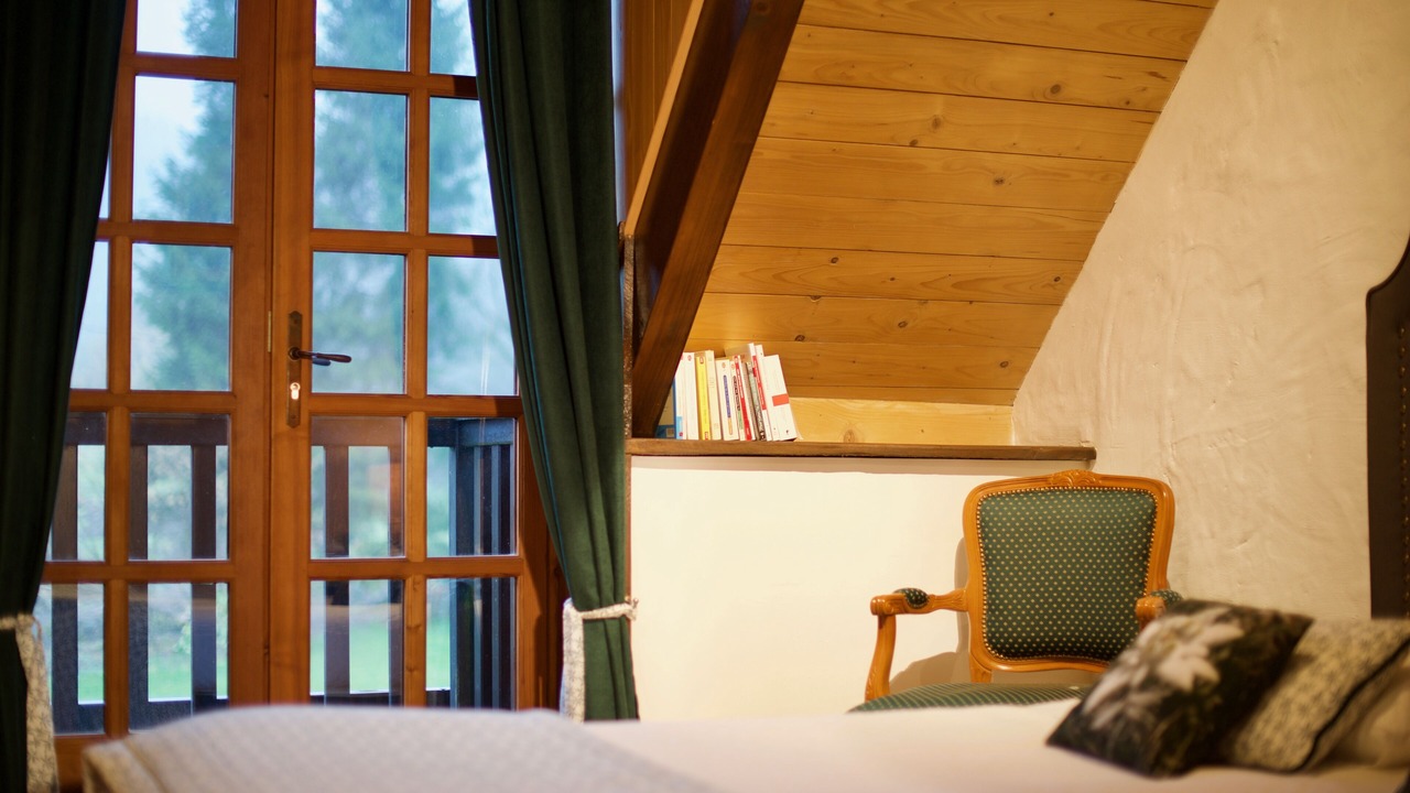 Photo of Bedroom in Lepin-le-Lac