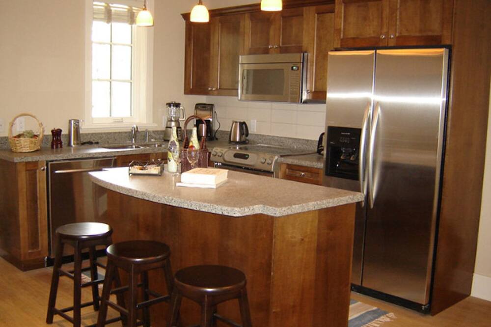 Photo of Kitchen in Georgian Bay
