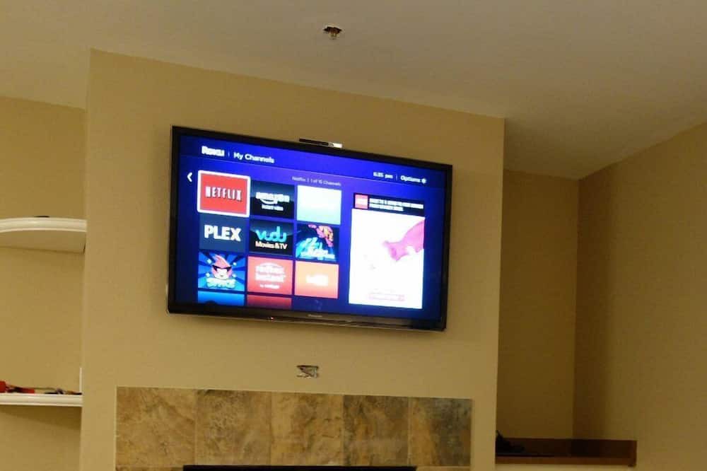 Photo of Livingroom in Contra Costa Centre