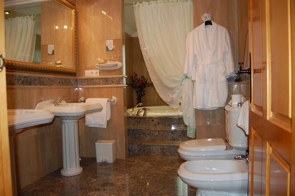 Photo of Bathroom in La Roda