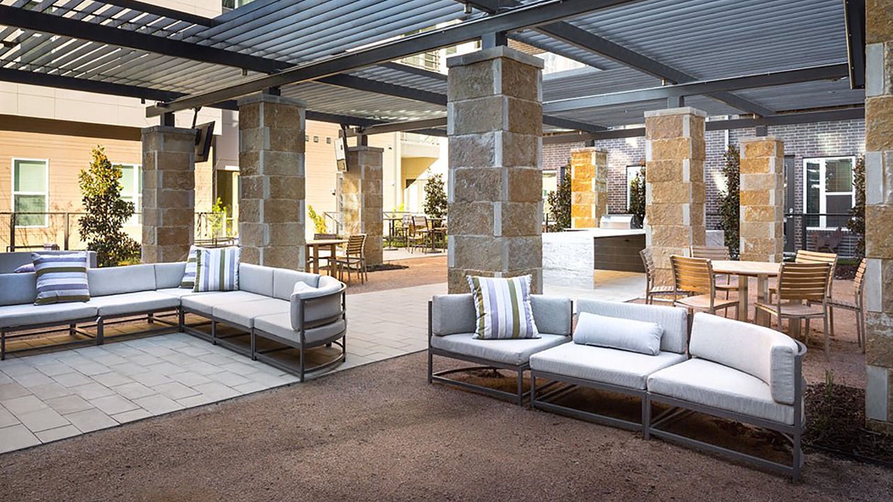 Photo of Patio Balcony in Legacy Park