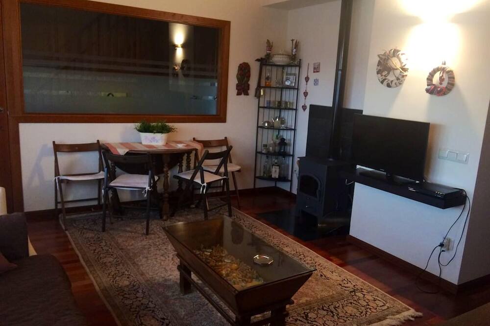 Photo of Livingroom in Aravell