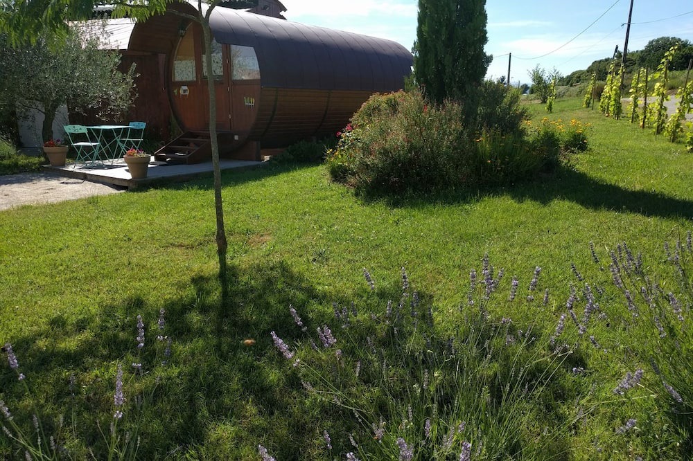 Photo of Others in Chanos-Curson