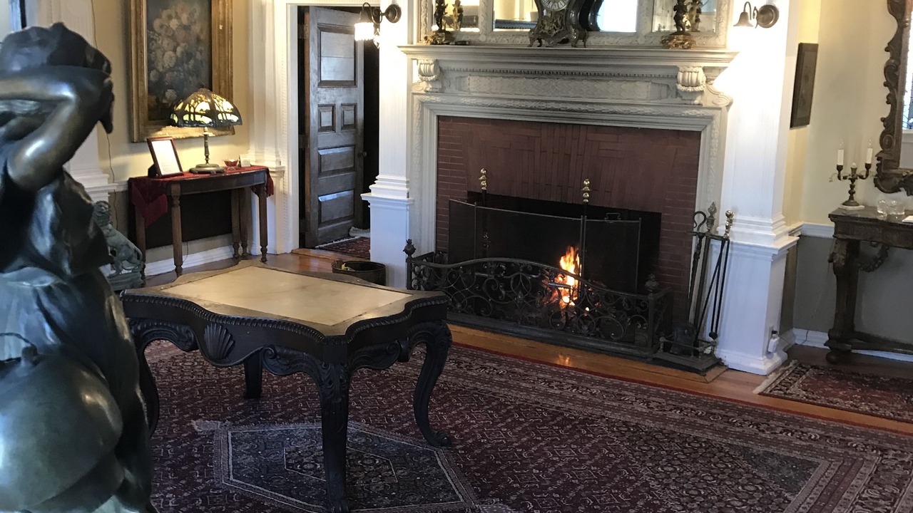 Photo of Livingroom in Edgewood