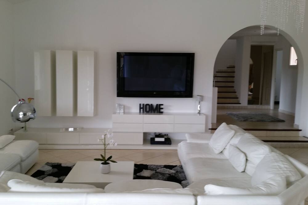 Photo of Livingroom in Lecci