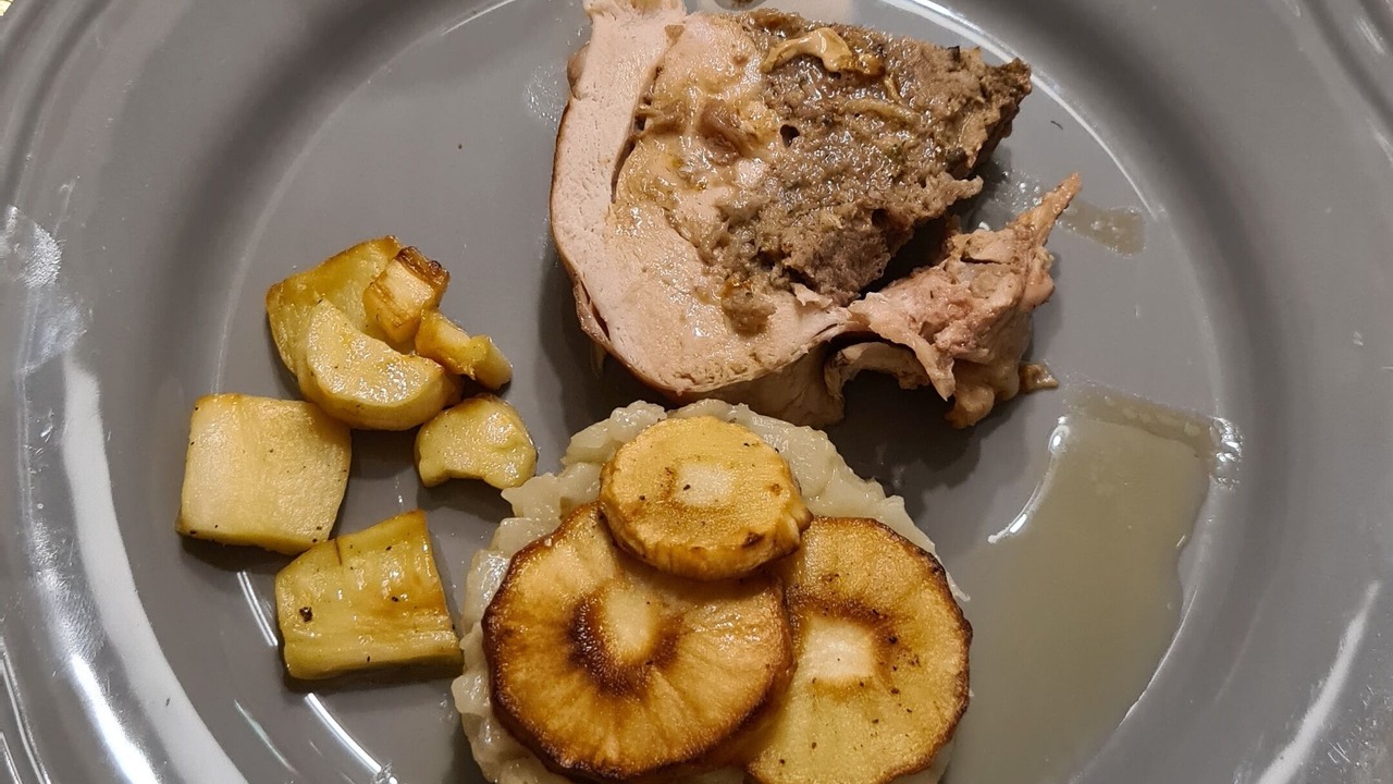 Photo of Others in Pomas