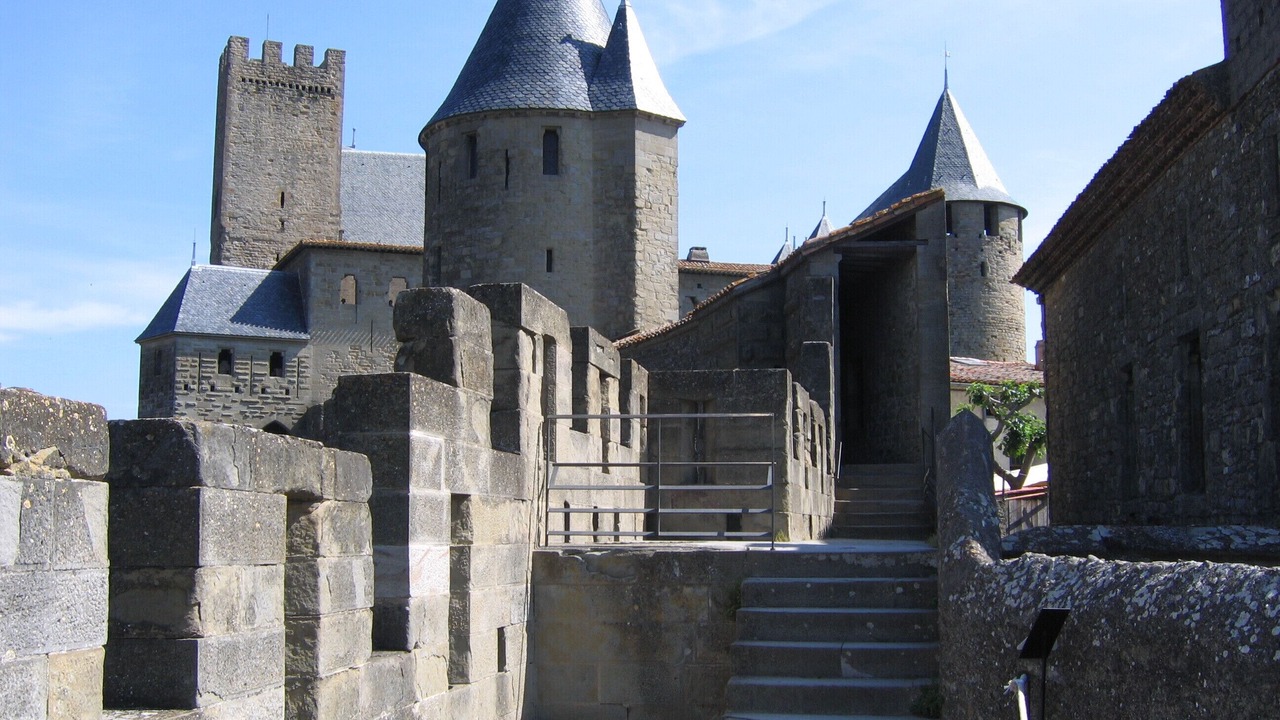 Photo of Others in Pomas