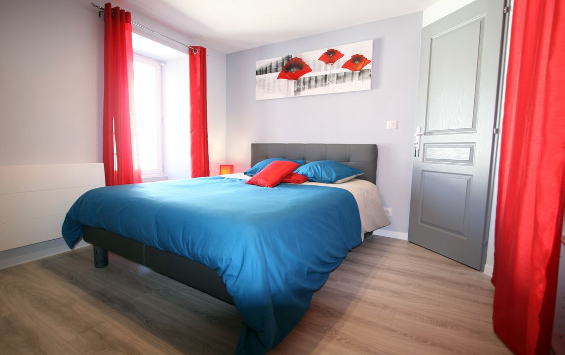 Photo of Bedroom in La Tour-Blanche-Cercles