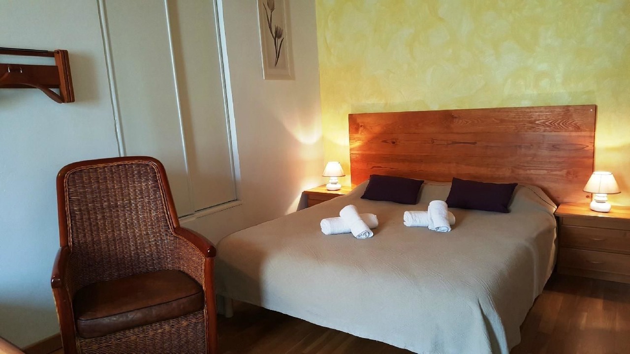 Photo of Bedroom in Aullene
