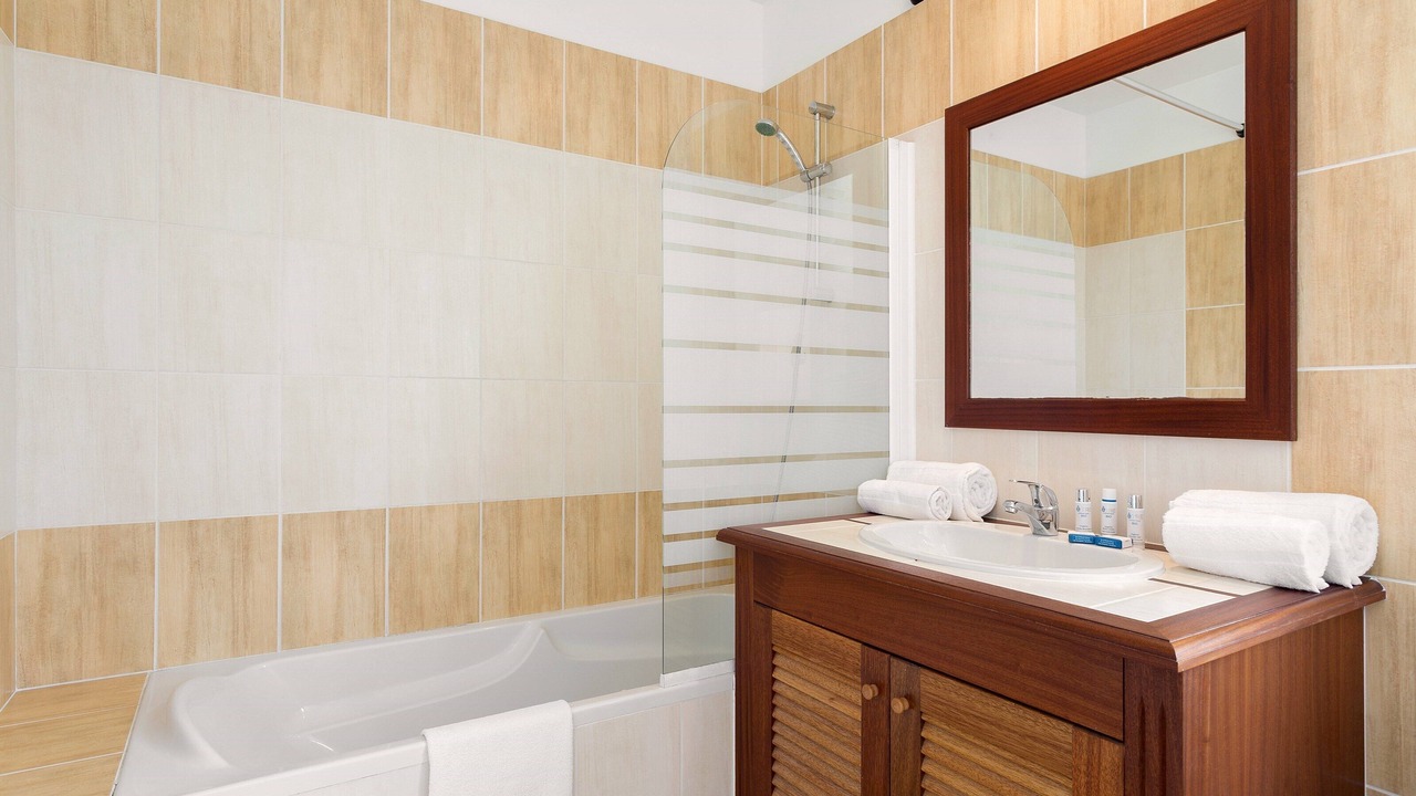 Photo of Bathroom in L'Aiguillon-sur-Vie