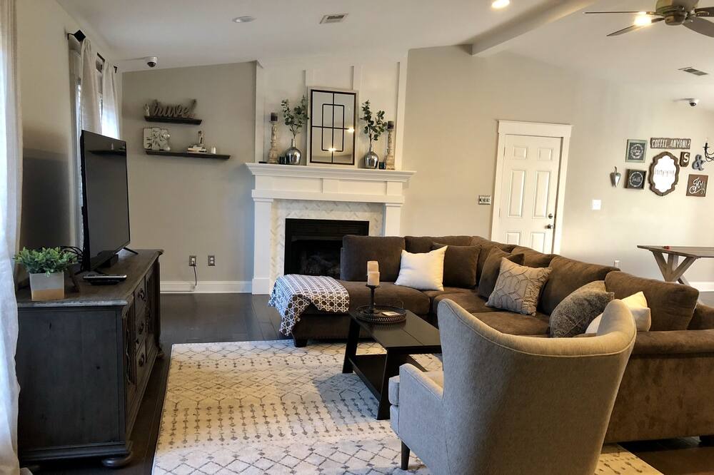 Photo of Bedroom in Conestee