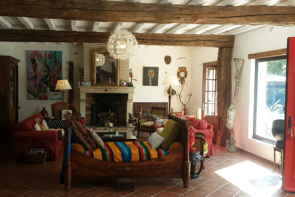 Photo of Livingroom in Fargues-sur-Ourbise