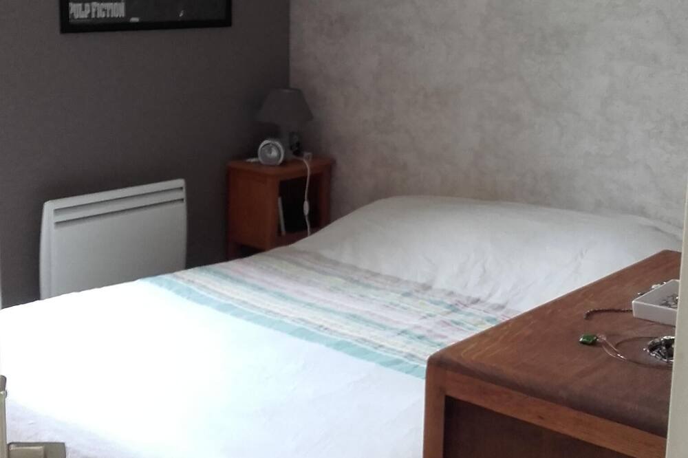 Photo of Bedroom in Bayeux