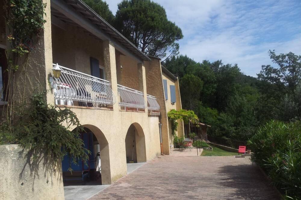 Photo of Outdoor in Le Teil
