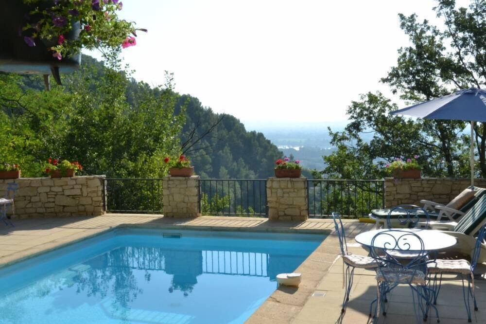 Photo of Outdoor in Le Teil