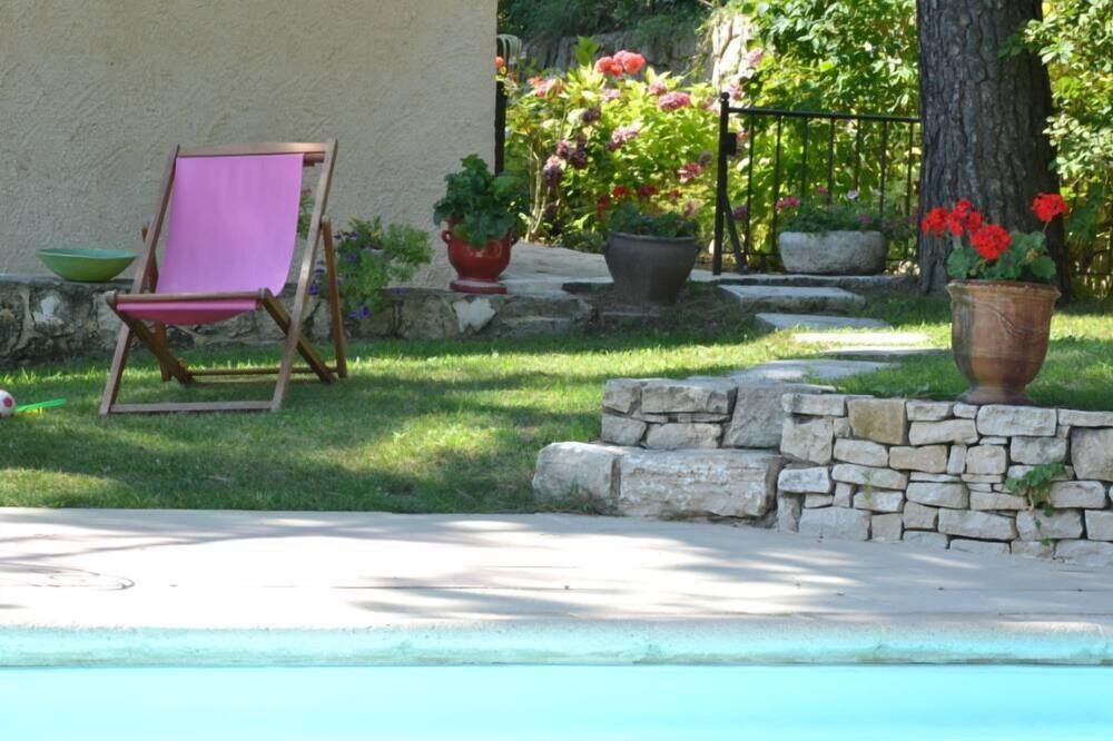 Photo of Outdoor in Le Teil