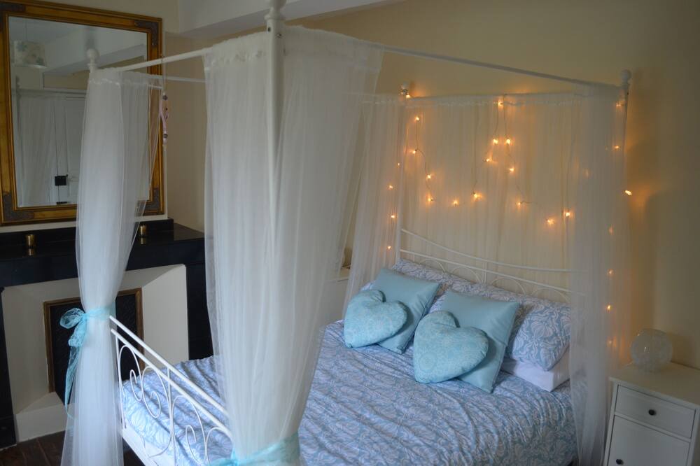 Photo of Bedroom in Campagne-sur-Aude