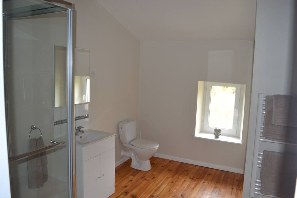 Photo of Bathroom in Campagne-sur-Aude
