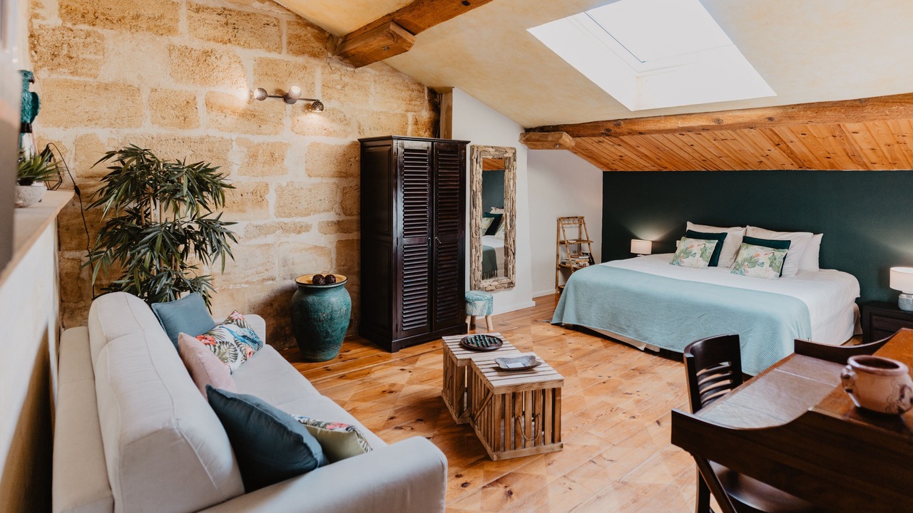 Photo of Bedroom in Pauillac