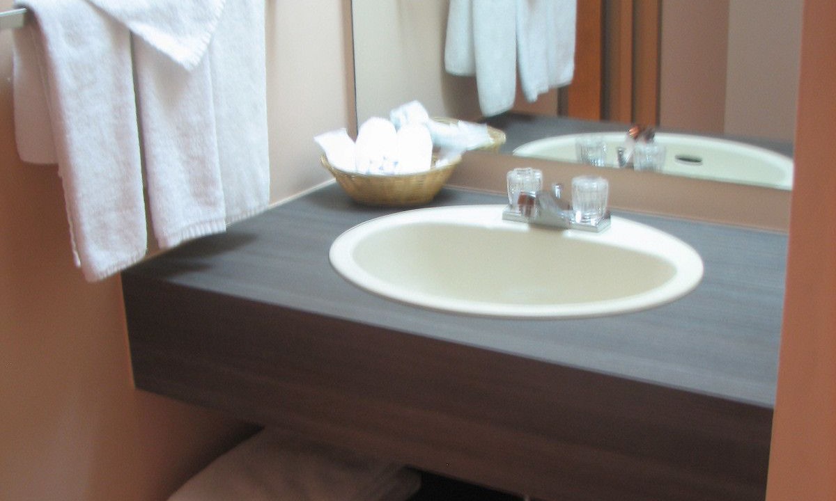 Photo of Bathroom in Dolbeau-Mistassini