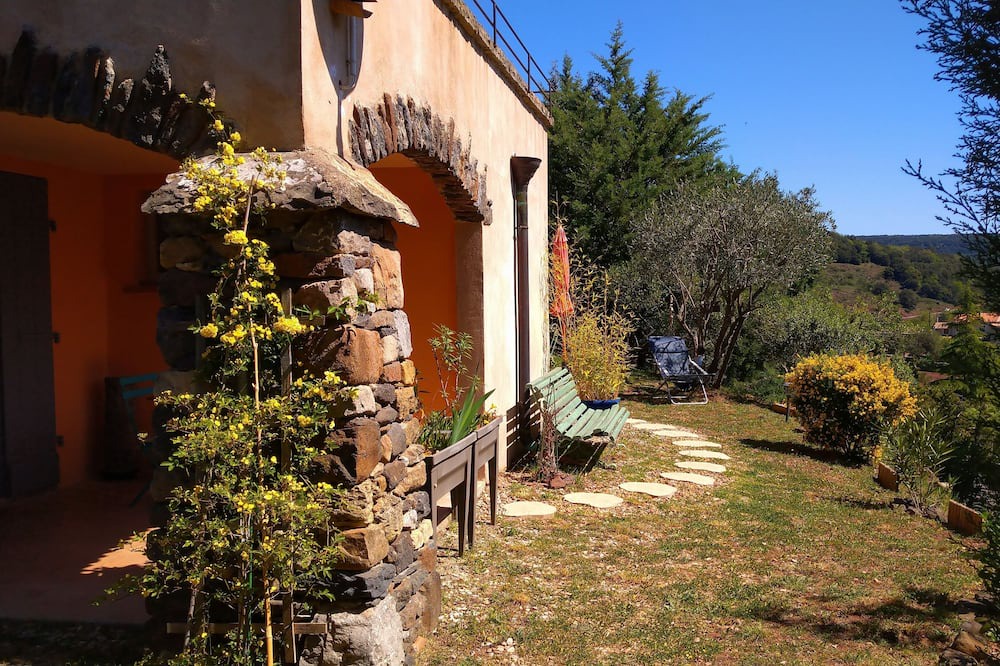 Photo of Outdoor in Octon