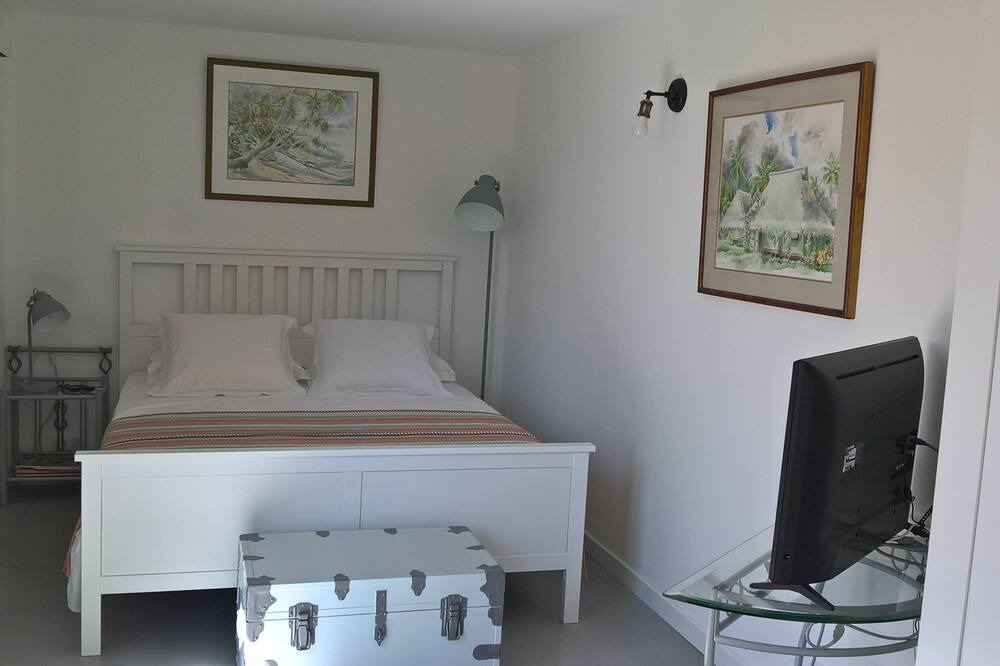 Photo of Bedroom in Octon