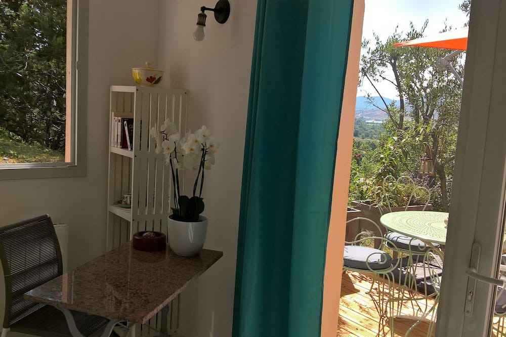 Photo of Others in Octon