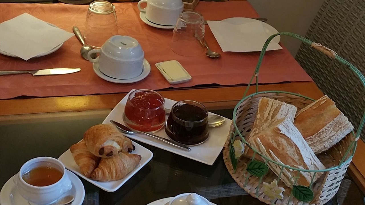 Photo of Others in Lesperon