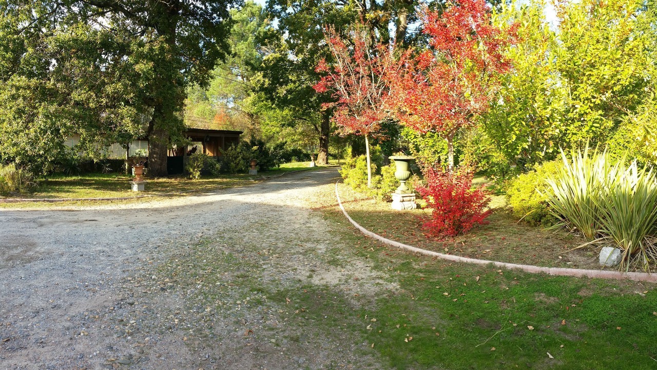 Photo of Outdoor in Lesperon