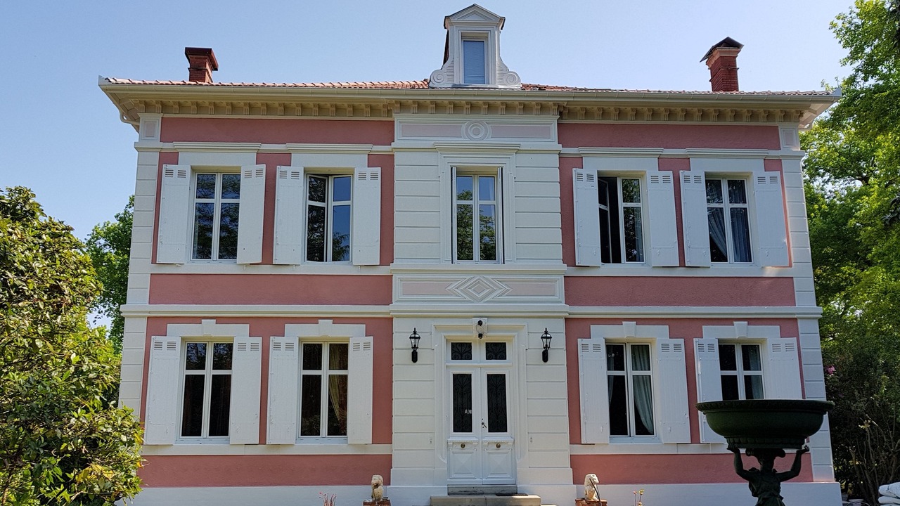 Photo of Outdoor in Lesperon