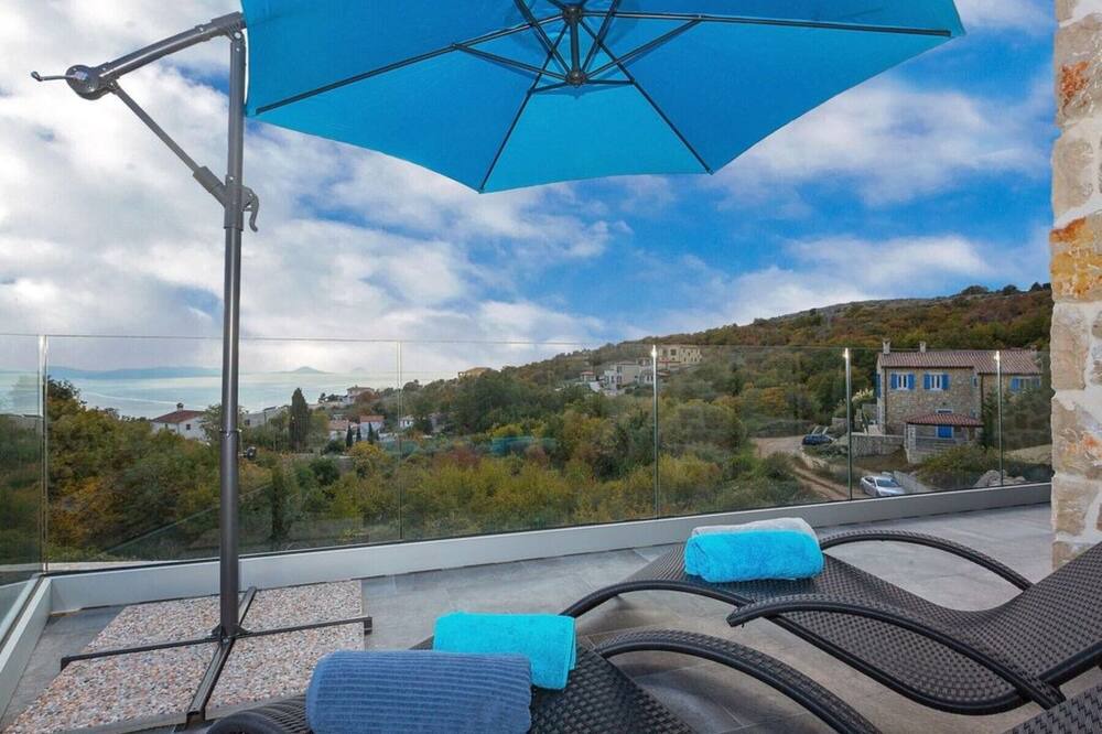 Photo of Patio Balcony in Ripenda Kosi