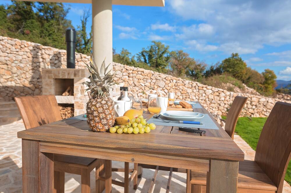 Photo of Patio Balcony in Ripenda Kosi