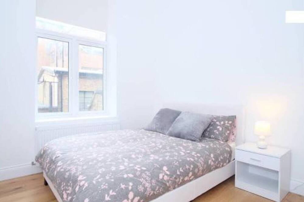 Photo of Others in Fulham