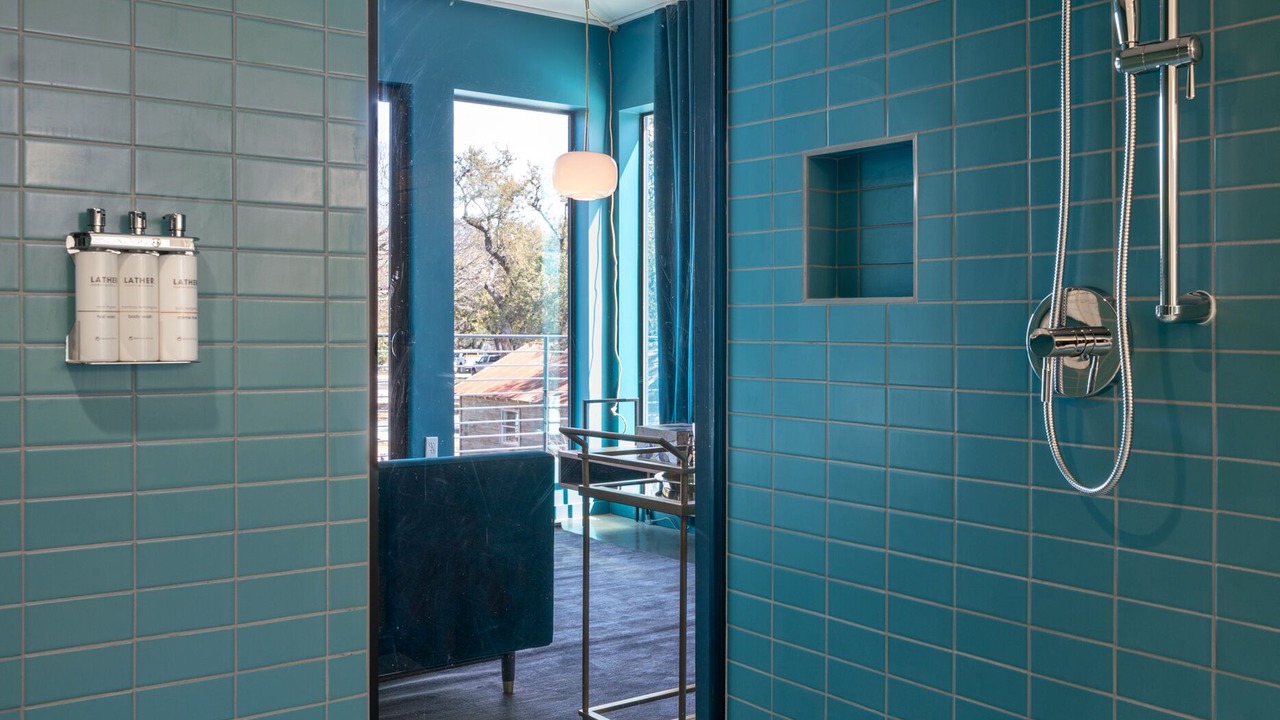 Photo of Bathroom in Round Rock Original Plat