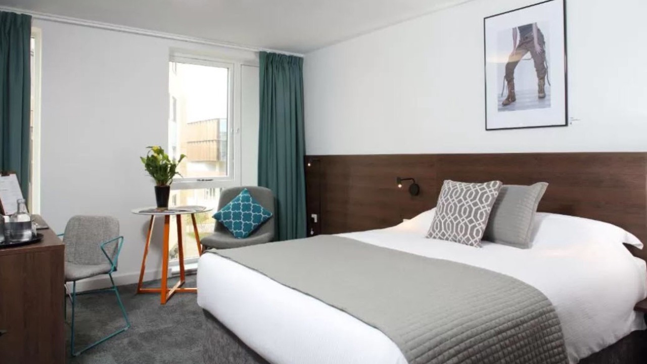 Photo of Bedroom in Northampton