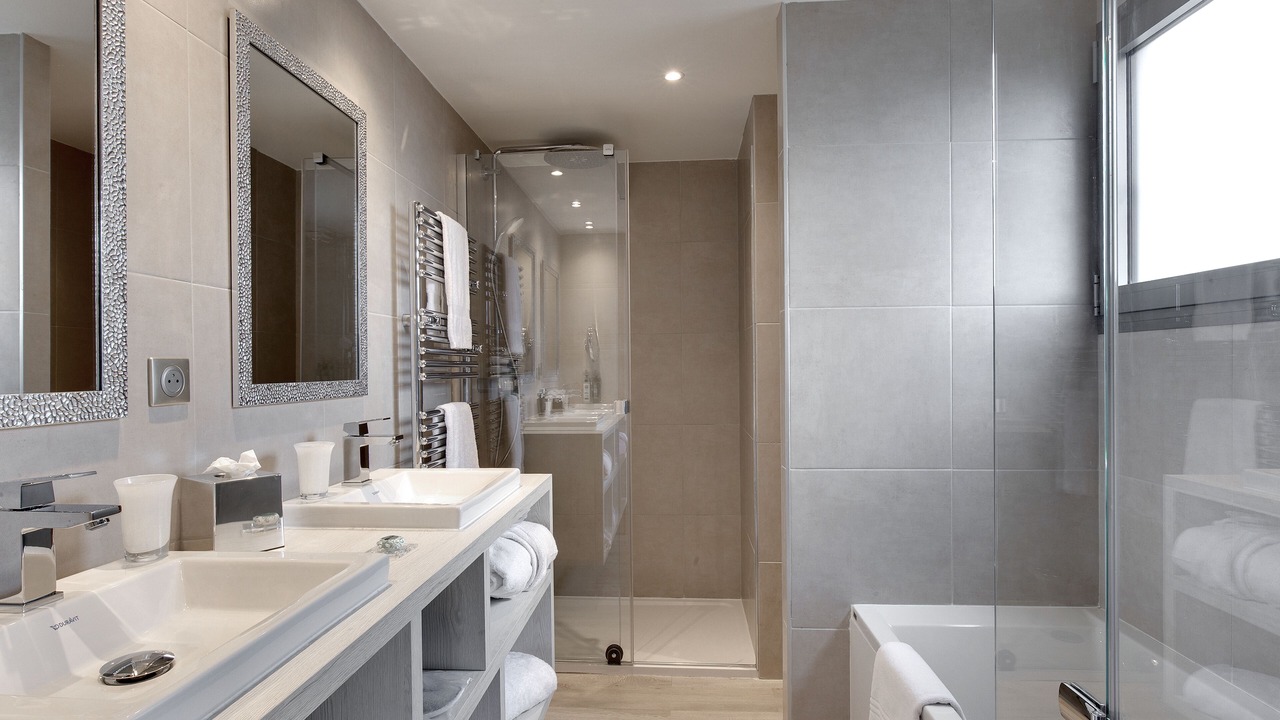 Photo of Others in Biot