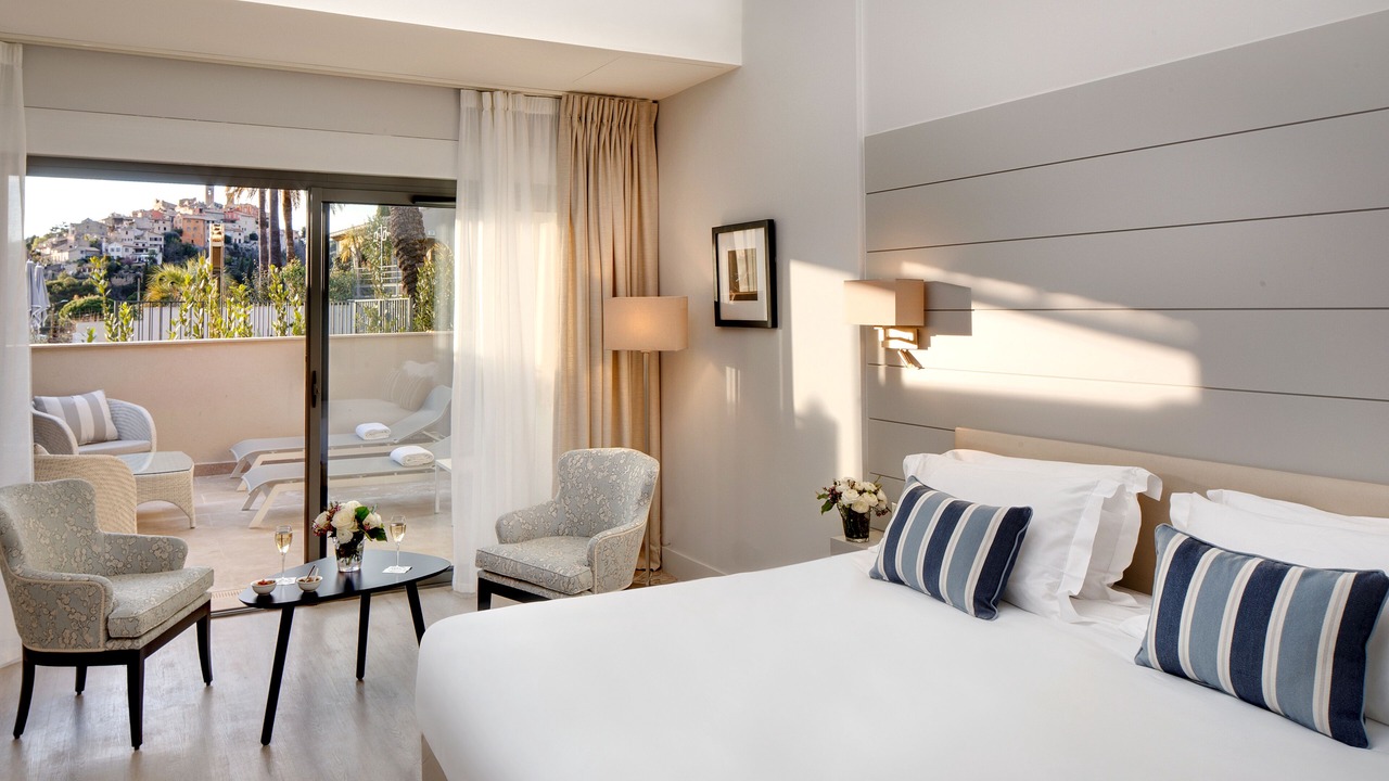 Photo of Bedroom in Biot