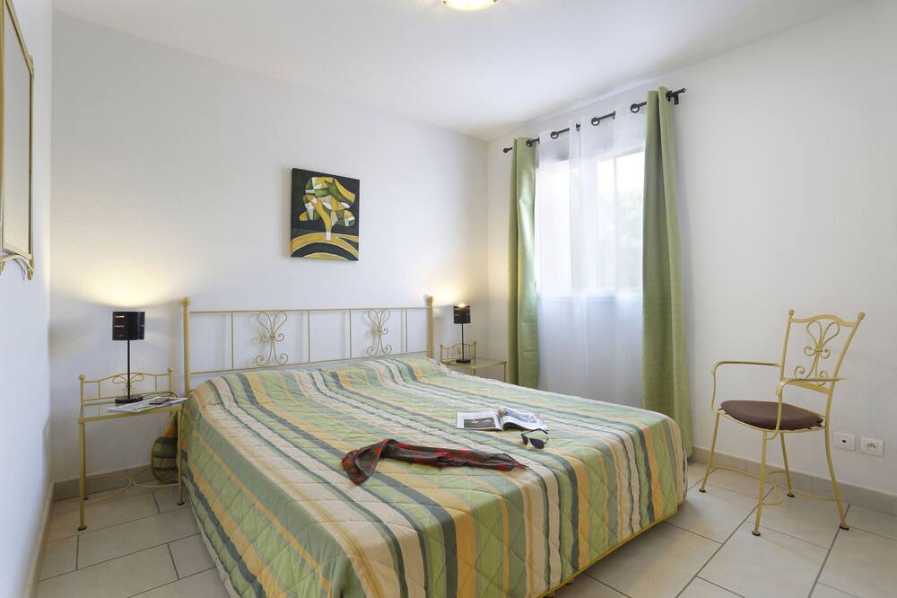 Photo of Bedroom in Alenya