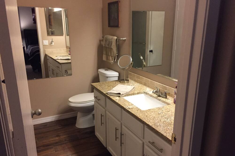 Photo of Bathroom in East Mesa