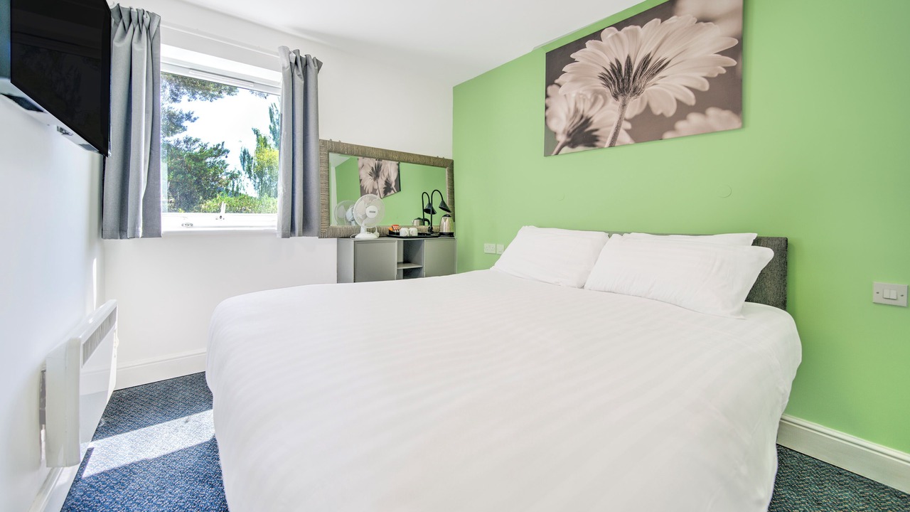 Photo of Bedroom in Quedgeley