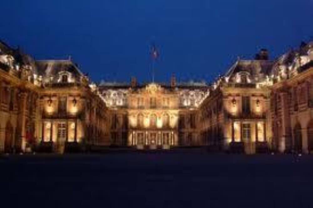 Photo of Others in Le Celle-Saint-Cloud