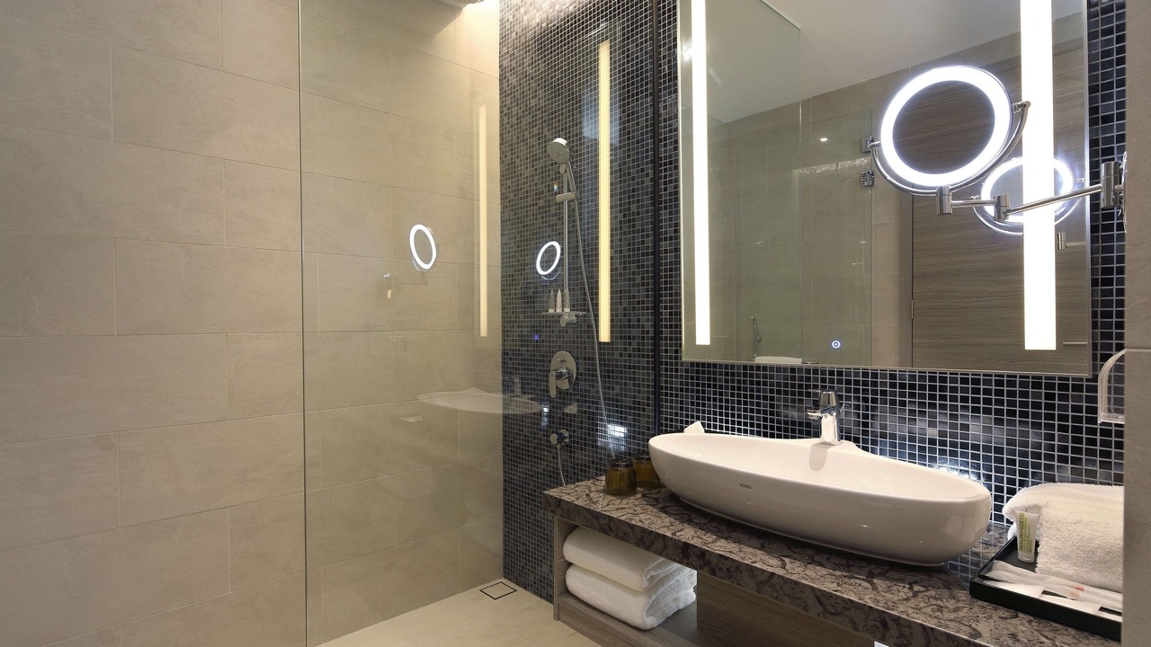 Photo of Others in Central District